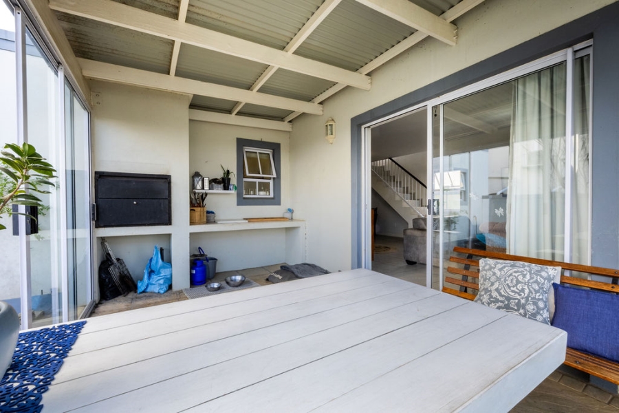 3 Bedroom Property for Sale in Dennegeur Western Cape